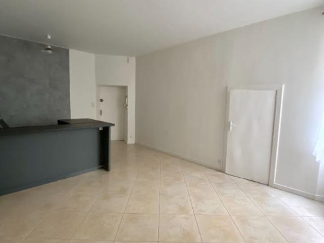 Appartement 2 pièces, 34 m² à louer à Nantes 44000