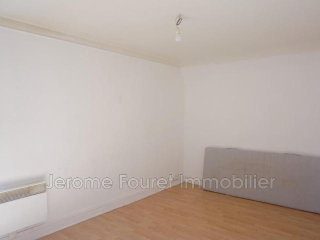 Appartement 2 pièces, 35 m² à louer à Neuvic 19160