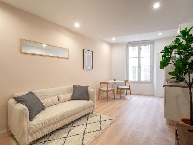 Appartement 2 pièces, 36 m² à louer à Toulon 83000