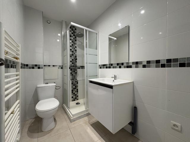 Appartement 2 pièces, 36 m² à louer à Aubagne 13400