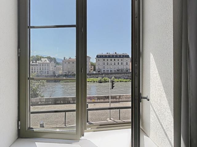 Appartement 2 pièces, 36 m² à louer à Grenoble 38000