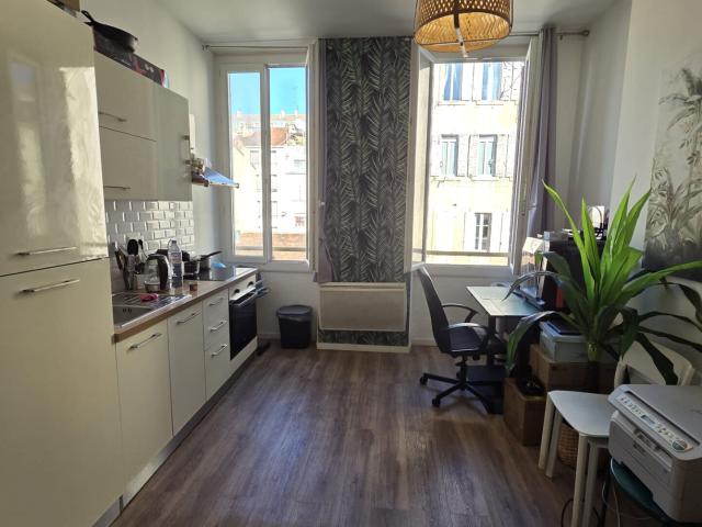 Appartement 2 pièces, 36 m² à louer à Marseille 3 13003