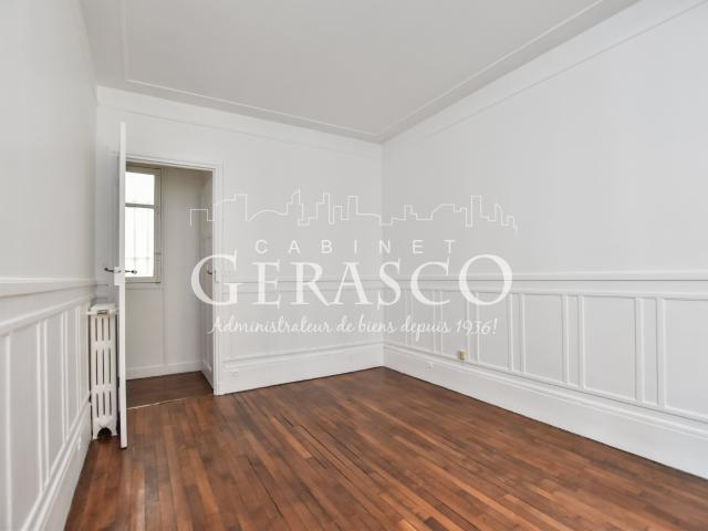 Location Appartement 2 pièces 38m² à Paris 15e 2 pièces