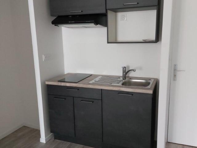 Appartement 2 pièces, 38 m² à louer à Lagnieu 01150