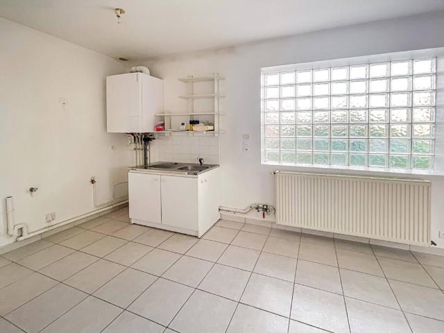 Appartement 2 pièces, 38 m² à louer à Mézières sur Seine 78970