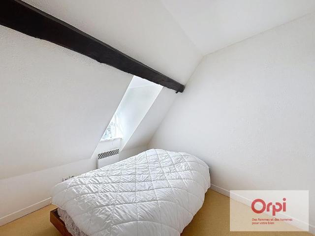 Appartement 2 pièces, 38 m² à louer à Montluçon 03100