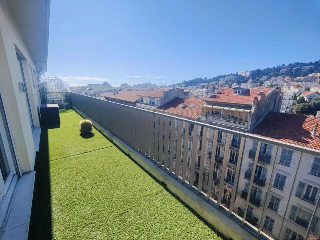 Appartement 2 pièces, 38 m² à louer à Nice 06000