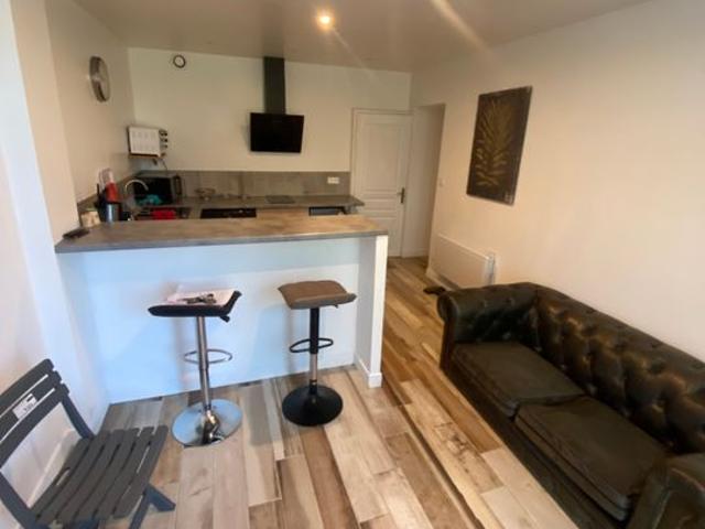 Appartement 2 pièces, 38 m² à louer à Saint Ciers sur Gironde 33820