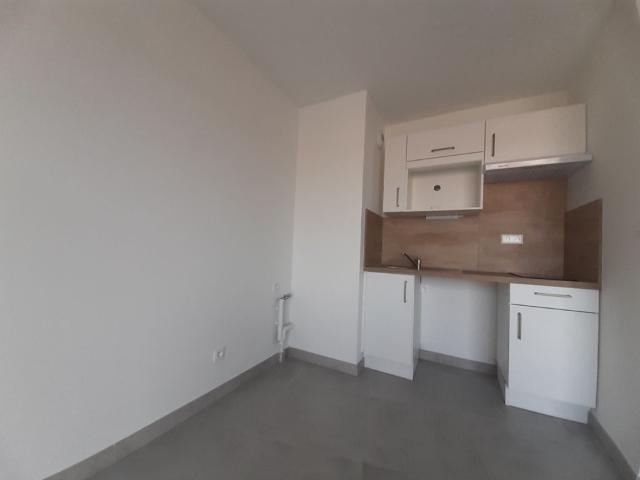 Appartement 2 pièces, 38 m² à louer à Sérignan 34410
