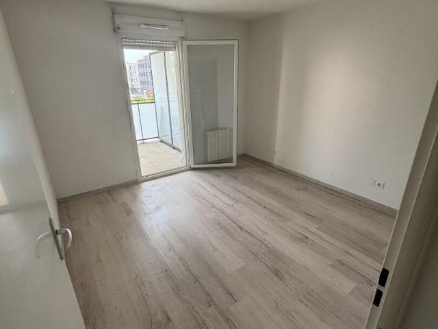 Appartement 2 pièces, 39 m² à louer à Vénissieux 69200