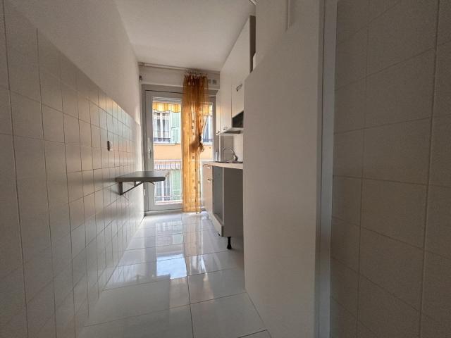 Appartement 2 pièces, 39 m² à louer à Menton 06500