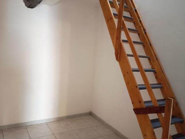 Appartement 2 pièces, 39 m² à louer à Meynes 30840