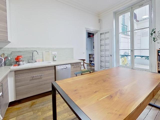Appartement 2 pièces, 39 m² à louer à Paris 18 75018