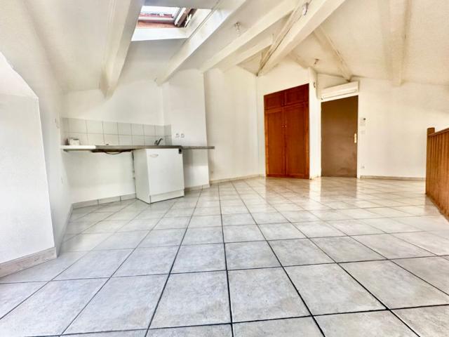 Appartement de 39m2 à louer sur Saint Geniès de Comolas
