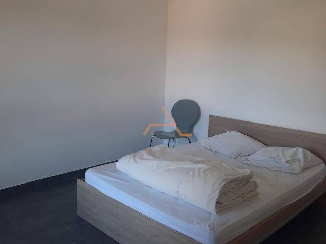 Appartement 2 pièces, 39m² en location à Dieulefit 570 € par mois
