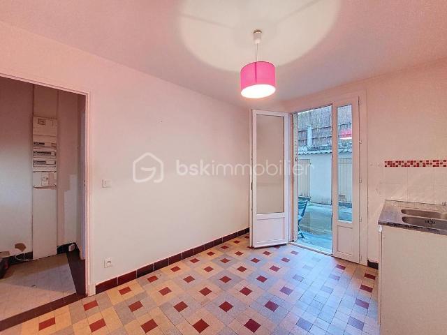 APPARTEMENT 2 PIECES TOULON EST