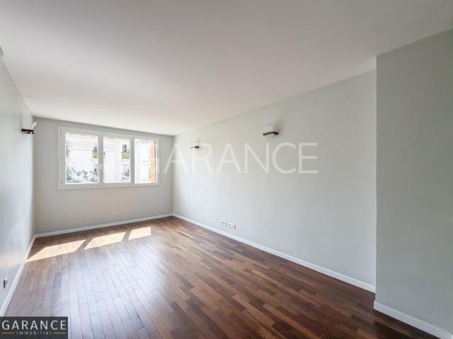 Appartement 2 pièces TRAVERSANT Paris 12ème Michel Bizot