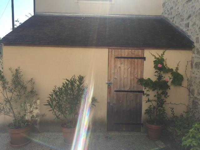 Appartement 2 pièces à Milly la Foret avec cour privative et