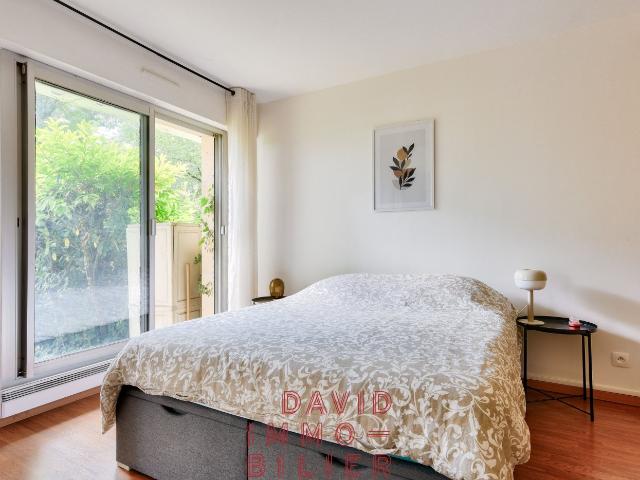 Appartement 2 pièces à Neuilly sur seine 92200, face à 40m² Neuilly sur Seine