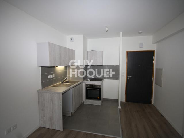Appartement 2 pièces à louer à Fleury les Aubrais, proche transports et écoles