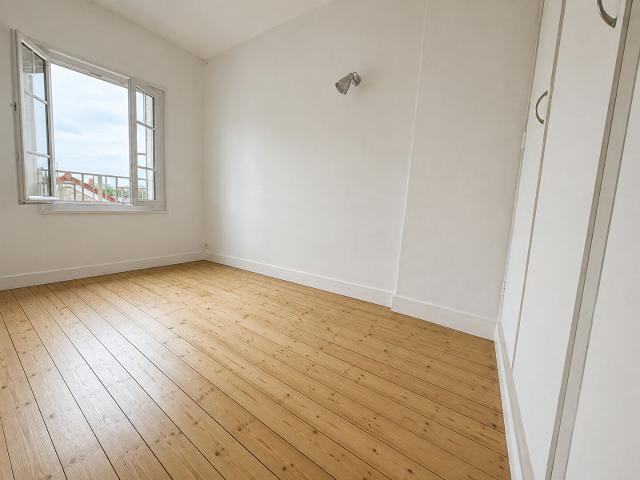 Appartement 2 pièces à louer à Melun Exclusivité Guy Hoquet LIEUSAINT
