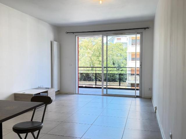 Appartement 2 pièces à louer à Saint Julien en Genevois Réf 2584