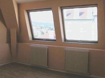 Appartement 2 pièces à Saint Max