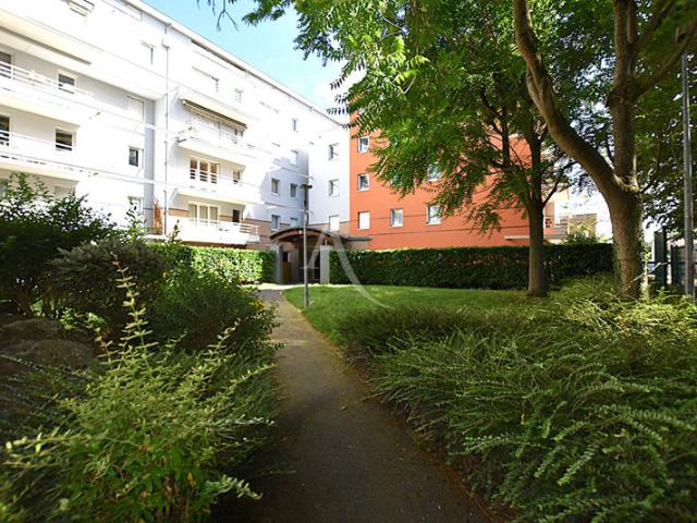 Appartement 2 pièces à vendre à Combs la Ville Réf 8979