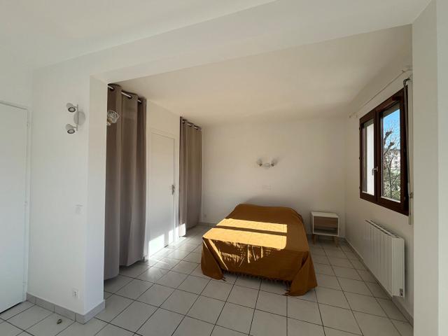 Appartement 2 pièces Annecy 32.00m² 826€ à louer l'Adresse