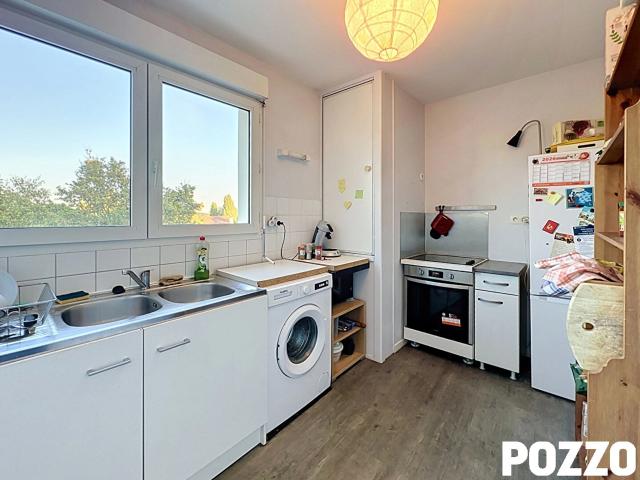 APPARTEMENT 2 PIÈCES AU 2ÈME ÉTAGE IFS