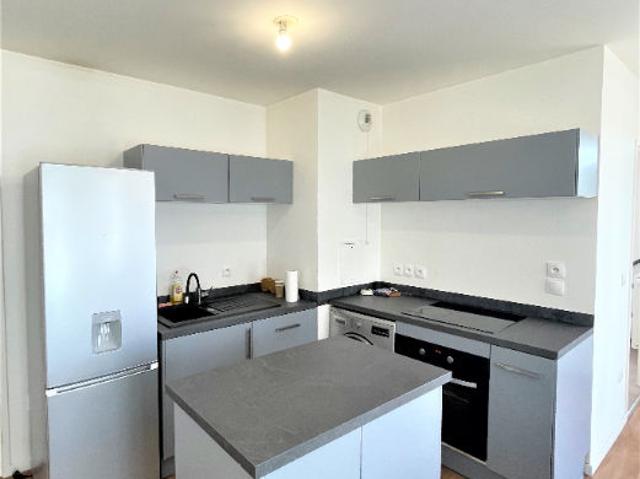 Location appartement 2 pièces, 49.50m², Aubervilliers