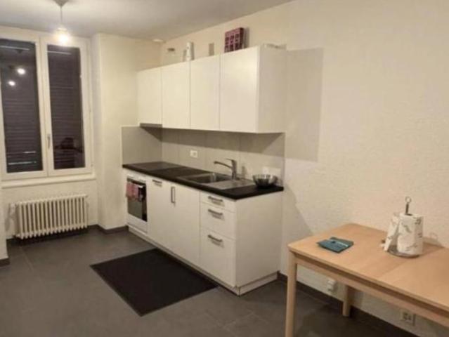 Appartement 2 pièces aux Eaux vives