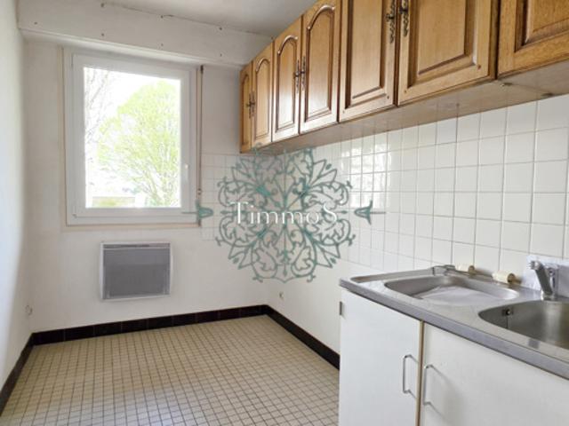 Appartement 2 pièces avec ascenseur Élégance et Nature au