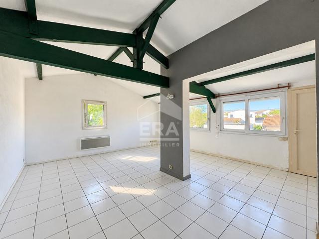 Appartement 2 pièces avec box à Royan, secteur Pontaillac, proche plage
