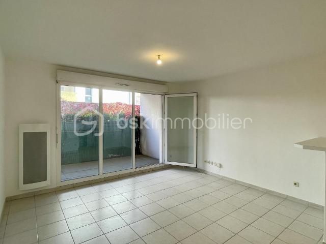 Appartement 2 pièces avec garage