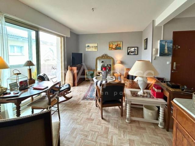 Appartement 2 pièces avec garage Quartier calme