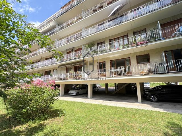 Appartement 2 pièces avec grand balcon plein sud vue sur les bords de Marne