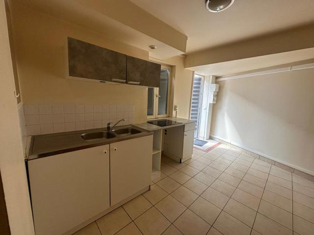 Appartement 2 pièces Blandy 27.47m² 480€ à louer