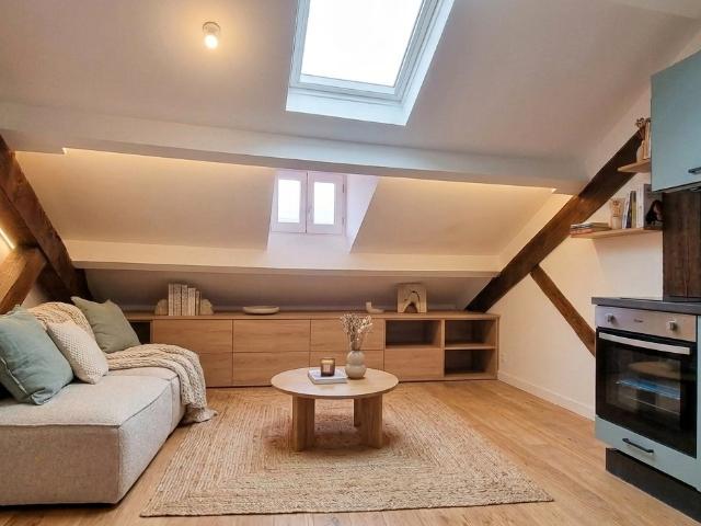 APPARTEMENT 2 PIECES BLEONE 21