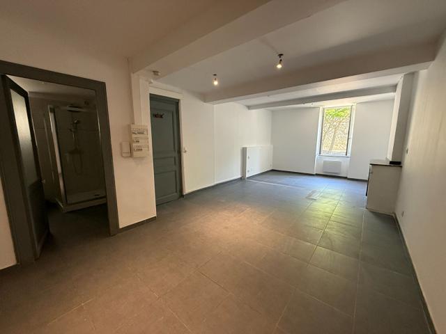 Location appartement 2 pièces, 54.94m², Carcassonne