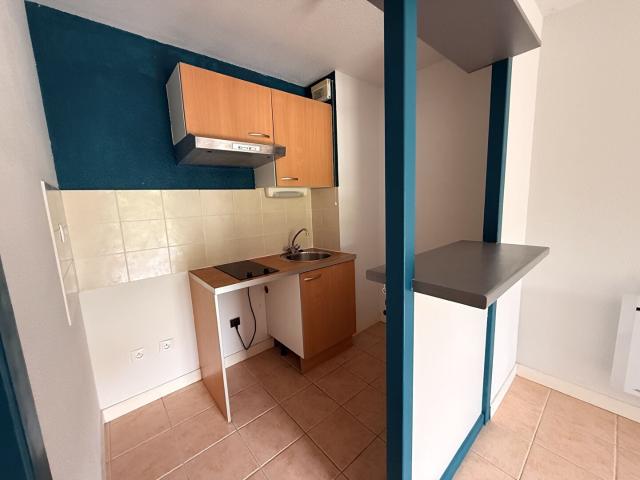 Appartement 2 pièces Carcassonne 34.00m² 500€ à louer l'Adresse