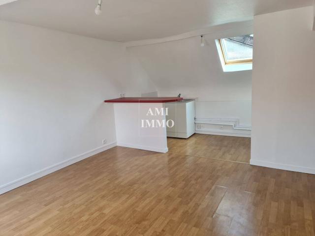 APPARTEMENT 2 PIECES CENTRE BIEVRES