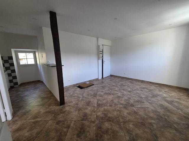 Appartement 2 pièces Chars 35.15m² 650€ à louer
