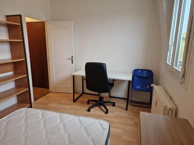 APPARTEMENT 2 PIECES COMPIEGNE PROCHE CENTRE VILLE