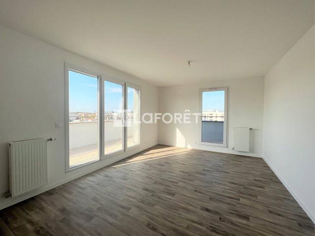Appartement 2 pièces de 40,43 m2 + TERRASSE + PLACE DE PARKING