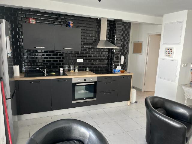 Appartement 2 pièces de 45 m² à Merignac