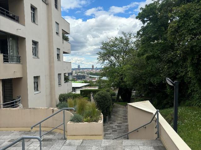 Appartement 2 pièces de 54m² à La mulatiere