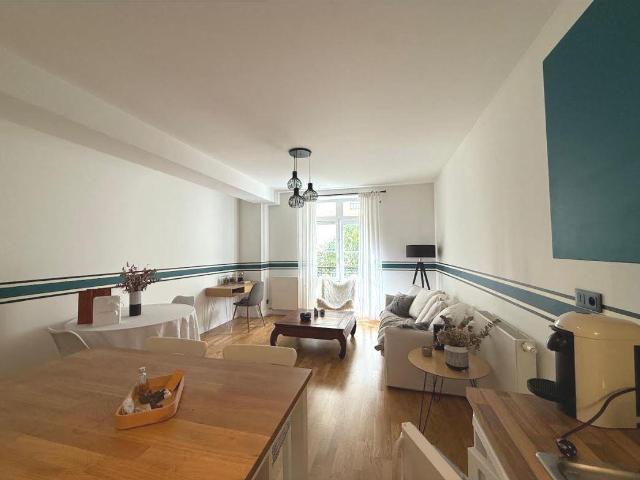 Appartement 2 pièces de 55 m² à Bordeaux