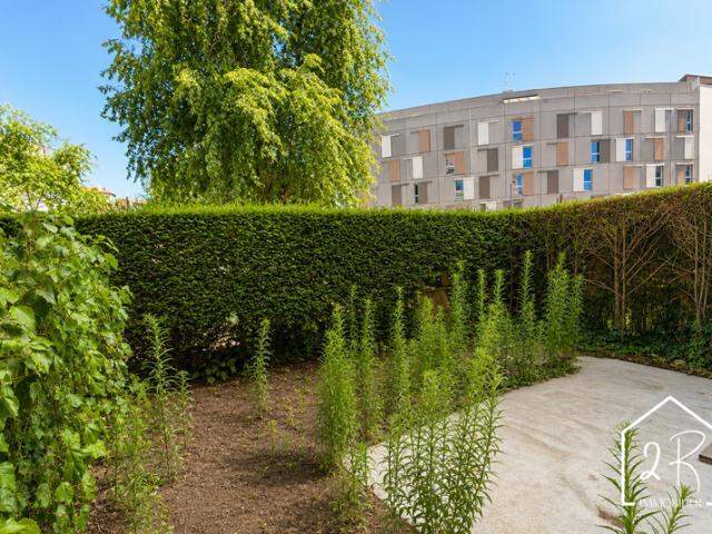 Appartement 2 pièces de 64,15 m2 Jardin privatif