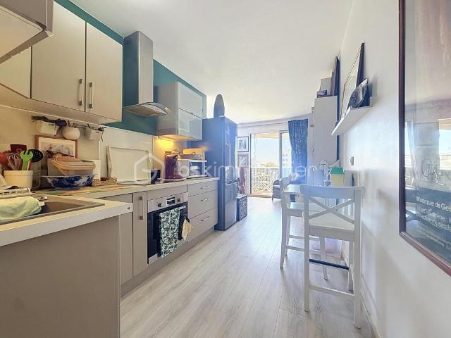APPARTEMENT 2 PIÈCES DE 38 M² AVEC TERRASSE